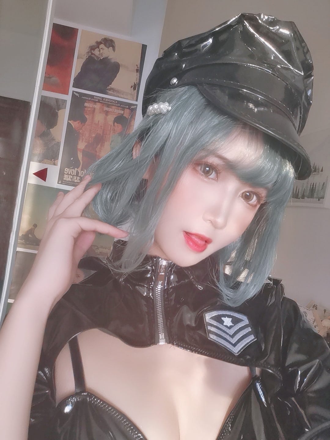 三度_69暗黑女警29p4v