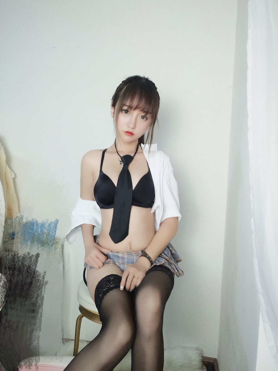 过期米线线喵 斗鱼直播间自拍16p