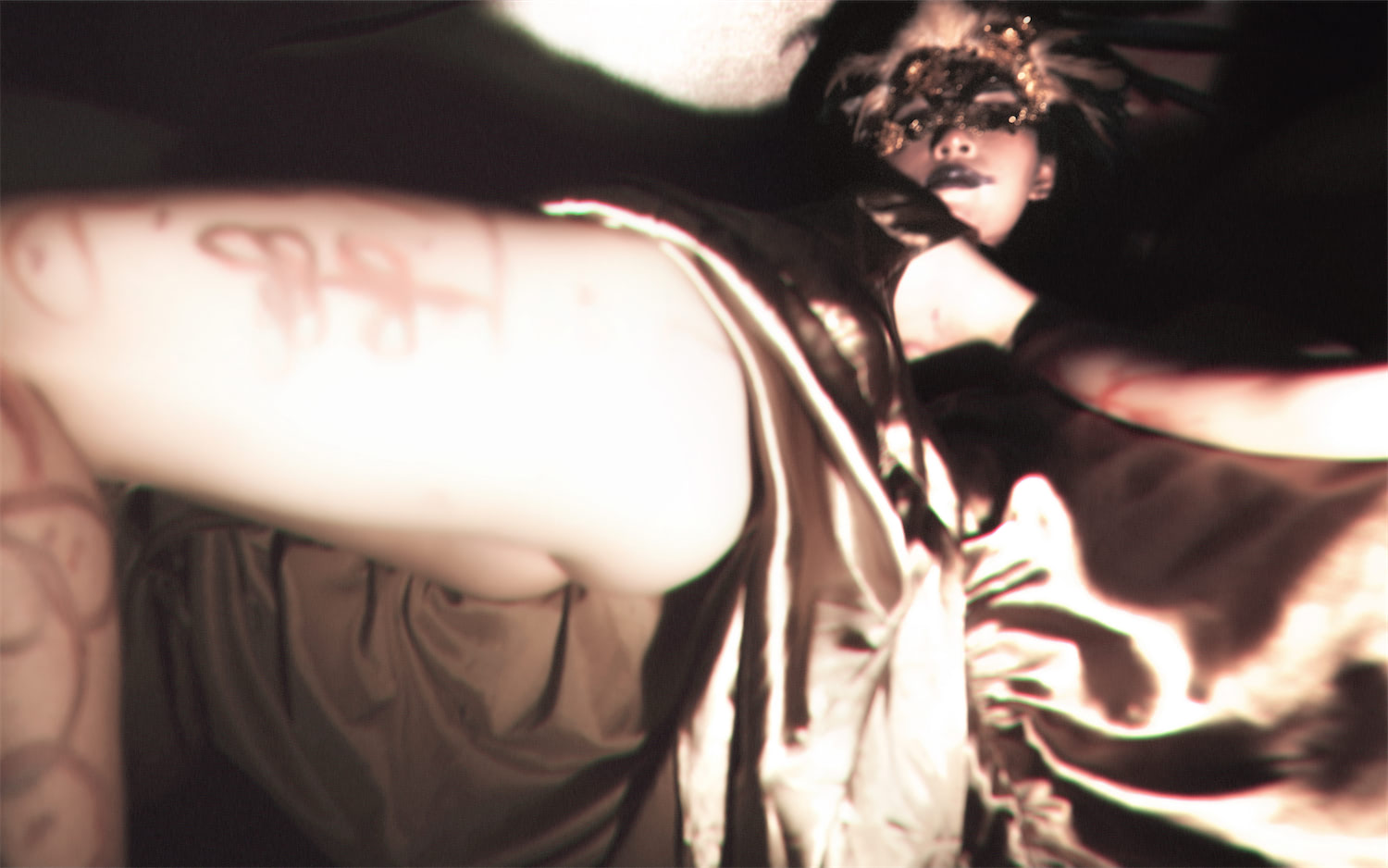 uki雨季祖奥拉舞池21p