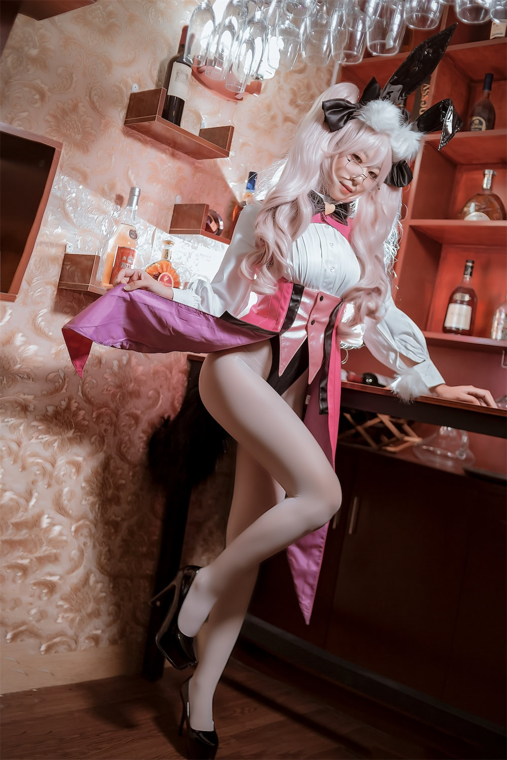 Money冷冷玉澡前兔女郎20p