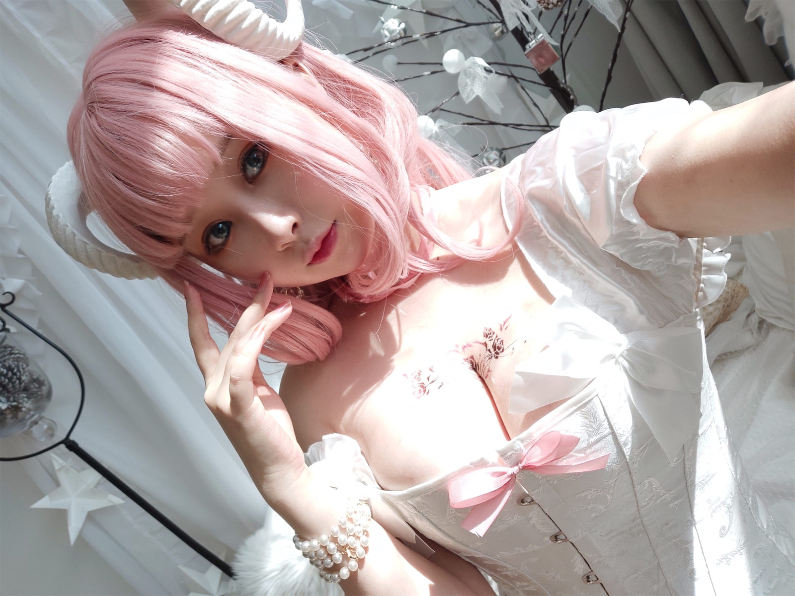 Paki酱白色天堂恶魔45p1v