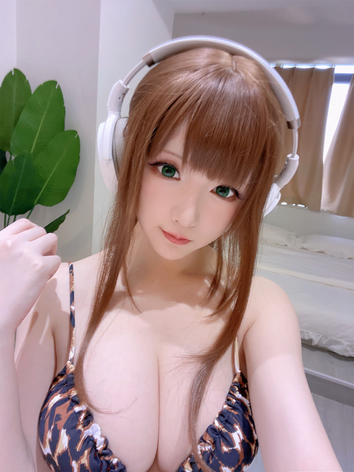 星之迟迟豹纹泳衣24p