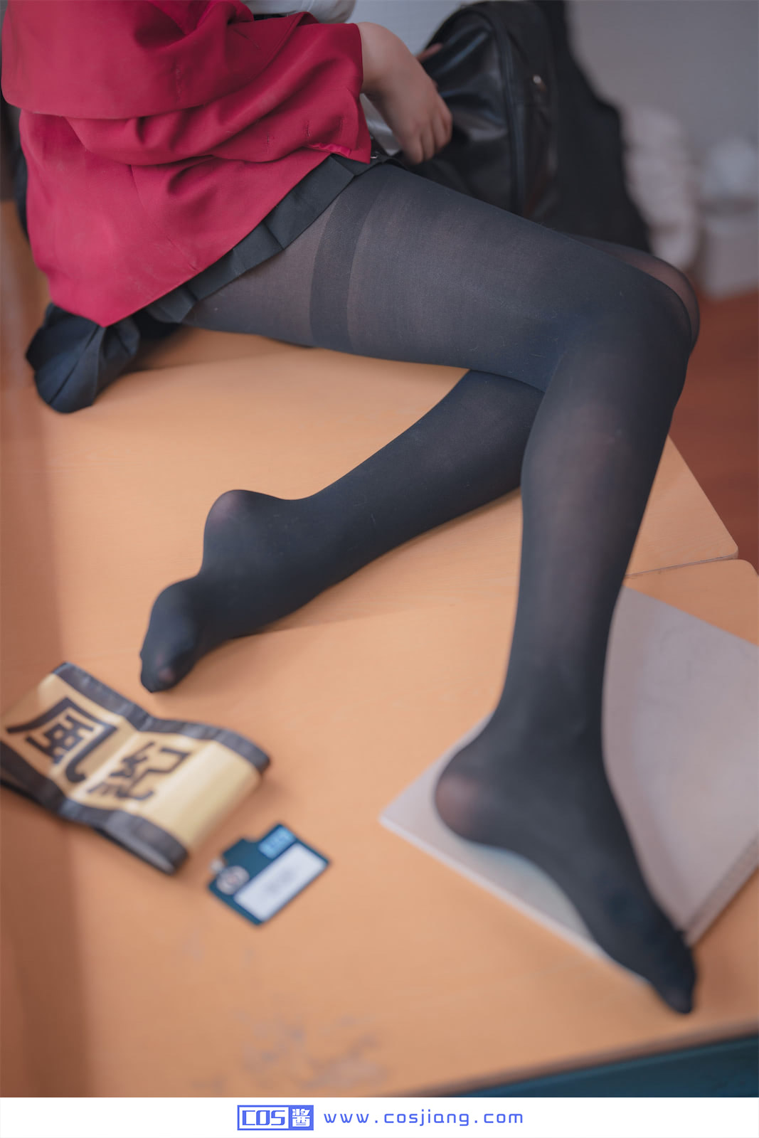 轩萧学姐大凤风纪委员70p2v