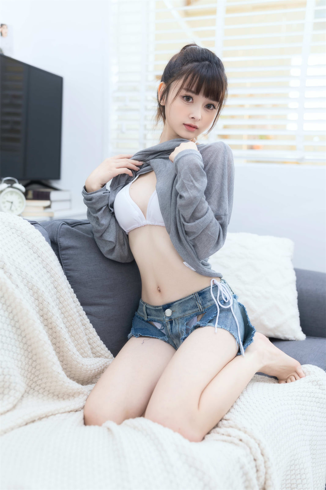 河豚抚子喜欢居家比基尼女孩42p_3