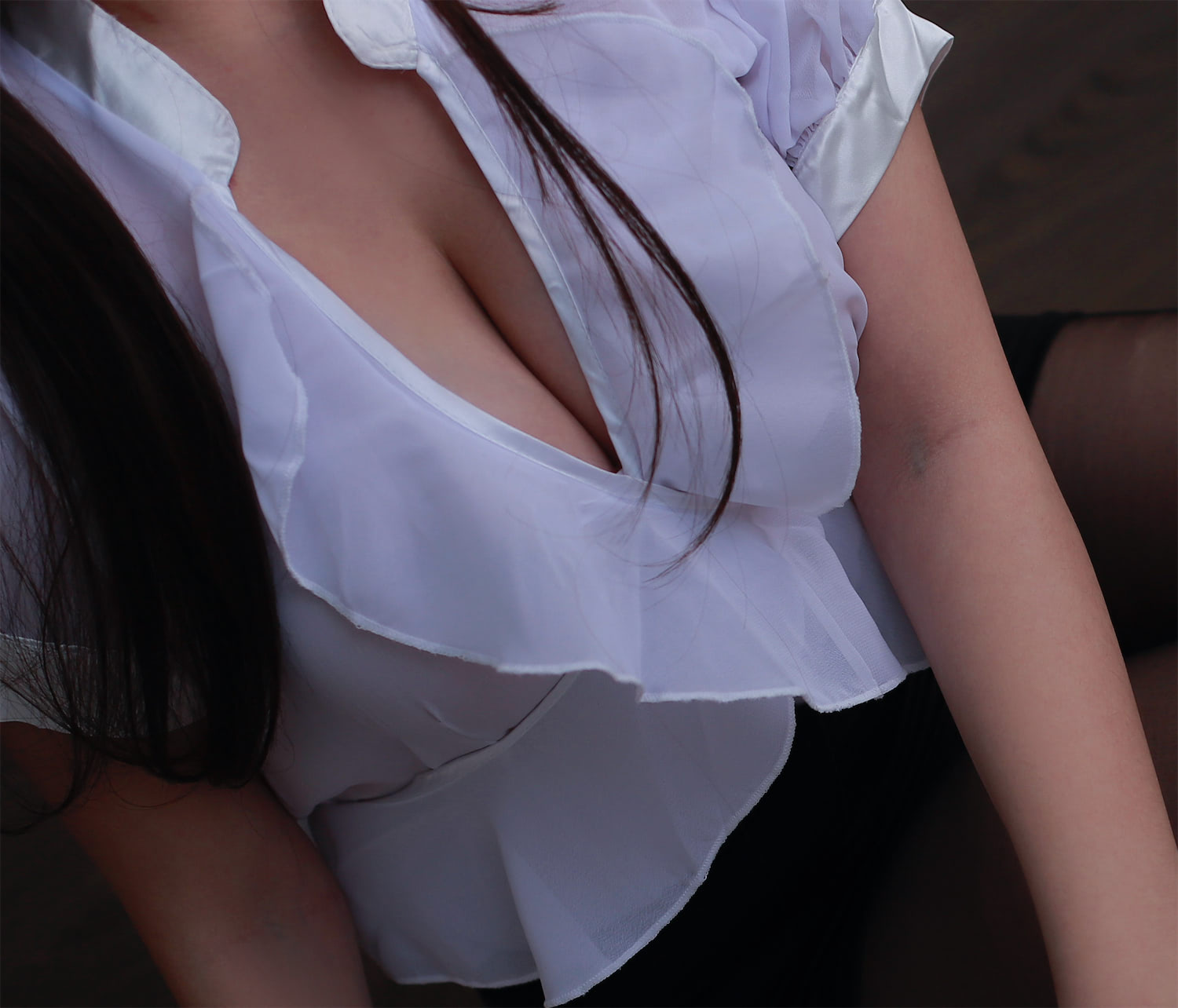 日奈娇黑丝大姐姐OL40p