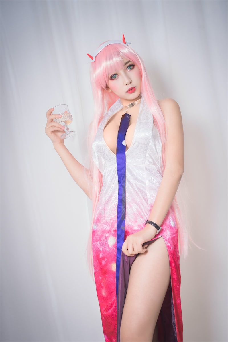 w黑米粥wDITF002旗袍15p