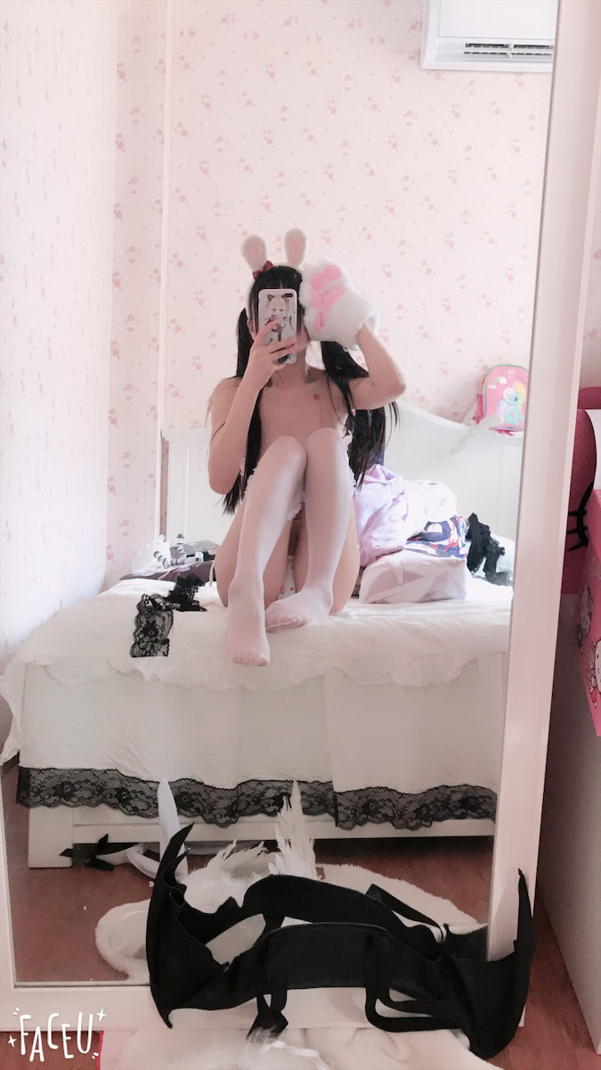 赛高酱 草莓比基尼泳装44p2v